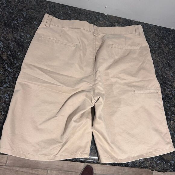 Lot of 4 Men’s Shorts Sz 36 Callaway Gerry Haggar EUC Golf Khakis - Picture 4 of 11